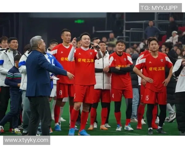 足球之夜盛典：全球球迷共同选出最耀眼的足球明星